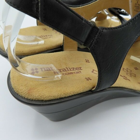 Naturalizer 10 M Comfort Explorer Womens Black Faux Leather Flower Wedge Sandal - Picture 8 of 10